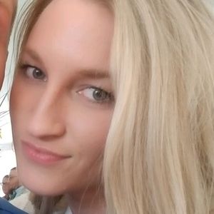 Meet your Posher, Shaina